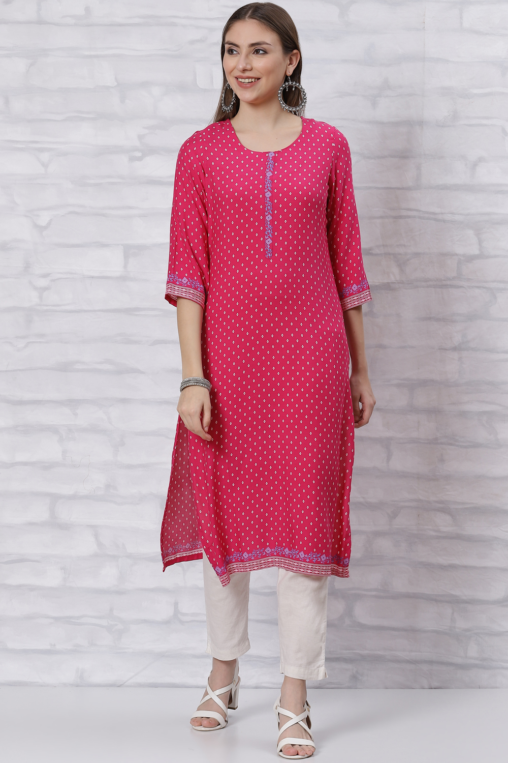 Pink LIVA Straight Kurta image number 2